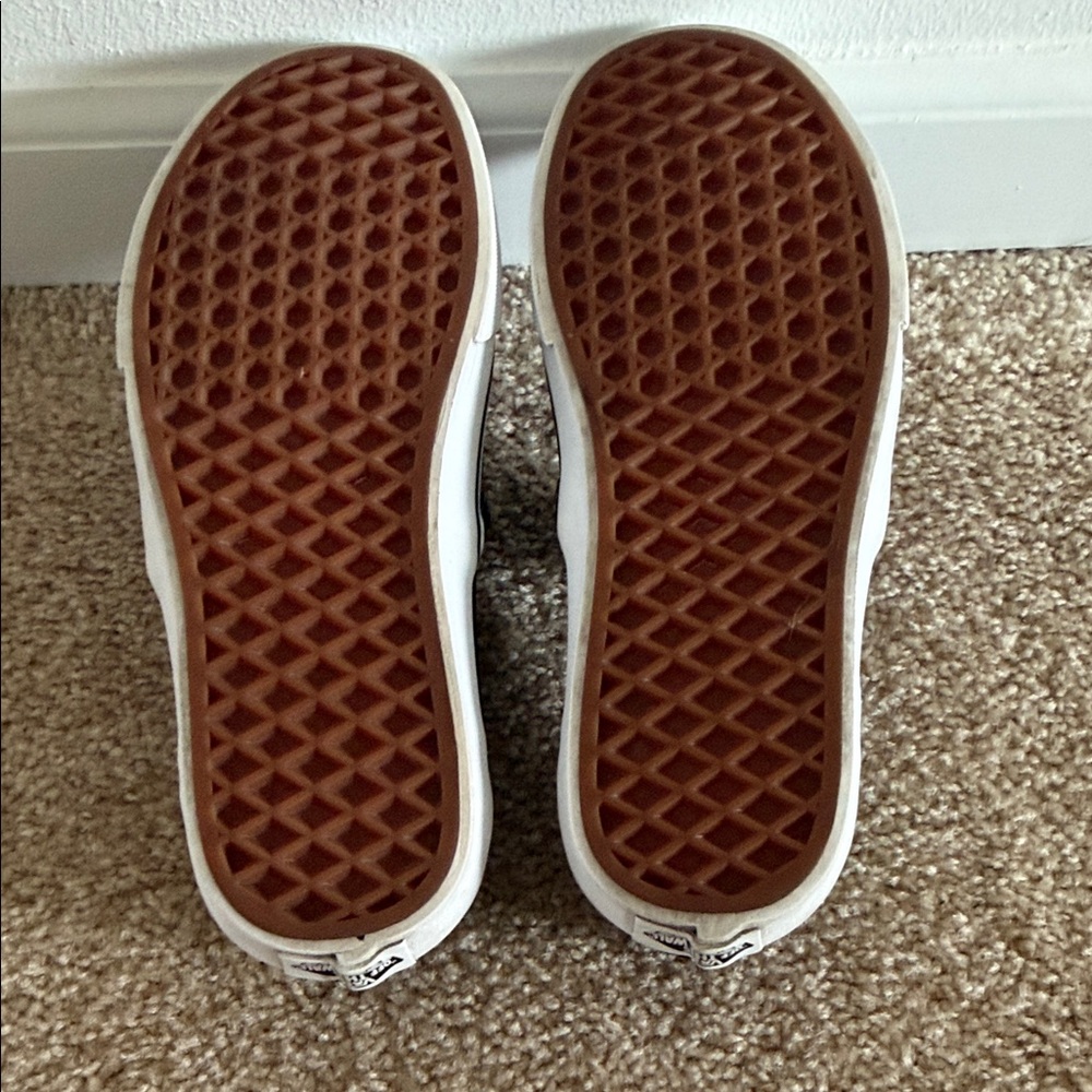 Vans Classic Black Slip-On Sneakers with White Trim- Women’s Size 6.5 - Picture 6 of 7